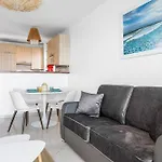 Rives D'or, Superbe 2p Traversant, Vue Imprenable Sur La *